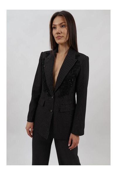 De Royal Italy Occasion Suit With Commo Applications Black M-l