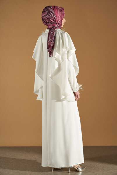 Setrms Otrişli Omuzlarda Pelerin Detaylı Davet Elbise