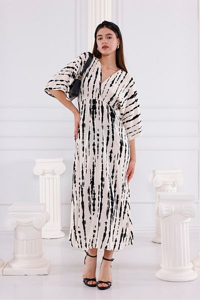 Pulli Collection Διπλό - Φόρεμα με μανίκια νυχτερίδας Ecru