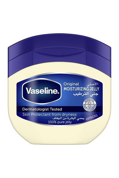 Vaseline Moisturizing Petroleum Jelly, for dry skin, Original, to heal skin damage, 50ml