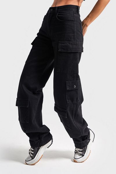 its basic Women's Black Color 1S5-1 Jogger Fit Cargo Pocket Leg Snap Fastener 100% Cotton Denim Jean
