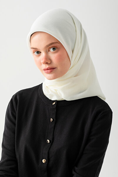 Wega Moda وشاح جاكار قطني، مظهر طبيعي وعصري، وشاح قطني جاكار، وشاح قطني ناعم.