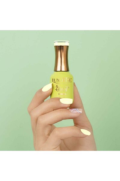 LUXORISE Oja semipermanentă Timid Sun din colecția Spring Collection, 15 ml