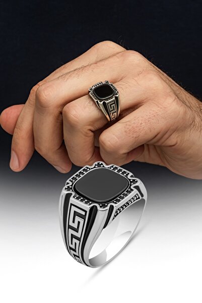 ALYANSEVİM Siyah Oniks Taşlı Grek Desenli 925 Gümüş Erkek Yüzük