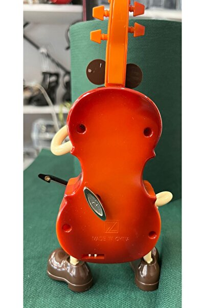 YAKUT ÇELLO MÜZİK KUTUSU KURMALI VE HAREKE -İŞ-BÜRO-OFİS İÇİNİ KİŞİYE ÖZEL HEDİYELER-FARKLI-BENZERSİZ-YENİ