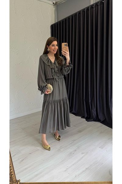 elif teke Funger Ruffle Dress Gray