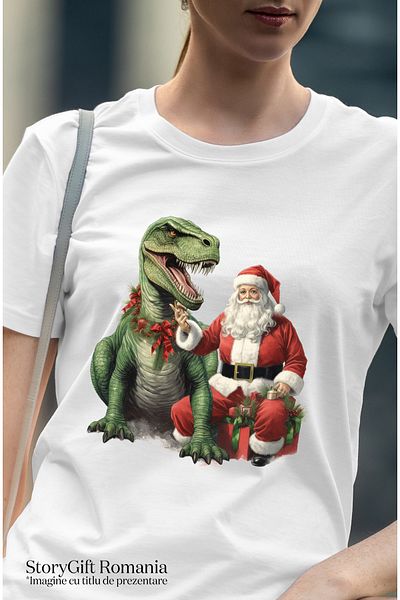 StoryGift Romania Tricou Femei Cu Mos Craciun Care Sta Langa Un Dinozaur Verde Cu Dintii Ascutiti, Wht_l