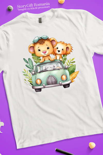 StoryGift Romania Tricou Femei Cu 2 Pui De Leu Care Se Plimba Cu O Masina, Ilustratie, Jungla, Nat Wht_m