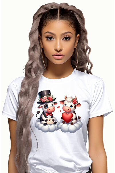 StoryGift Romania Tricou Femei Cu O Vacuta Si Un Taur Care Stau Pe Nori, Ilus...