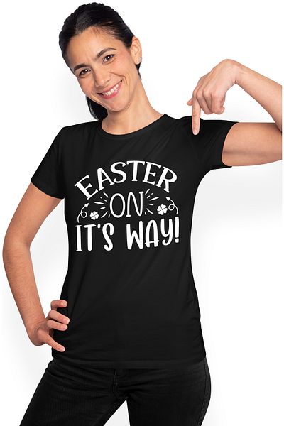 StoryGift Romania Tricou Femei Cu Mesajul In Engleza "easter On It's Way" - Pastele E Pe Drum Cu Blk_l