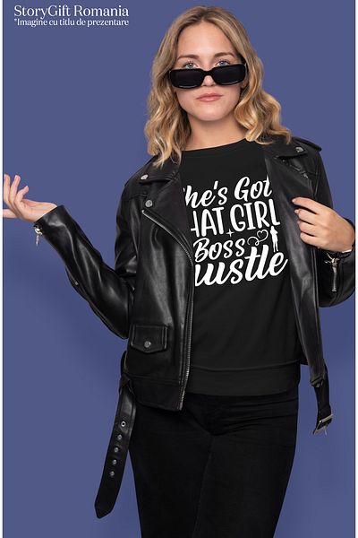 StoryGift Romania Tricou Femei Pentru O Fata Care Are Atitudine De Patroana Muncitoare Cu Imprime Blk_m