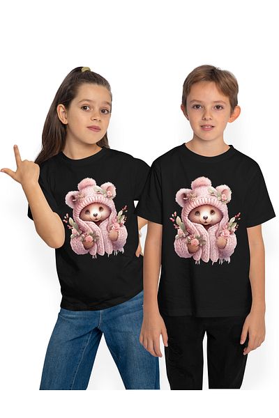 StoryGift Romania Tricou Copii Cu Un Urs Imbracat Gros, Ilustratie, Flori, Natura, Afara, Frig, Haine Caldur