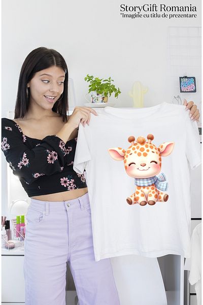 StoryGift Romania Tricou Femei Cu O Girafa Vesela, Ilustratie, Fular, Imbujorata, Micuta, Sta Cumi Wht_l