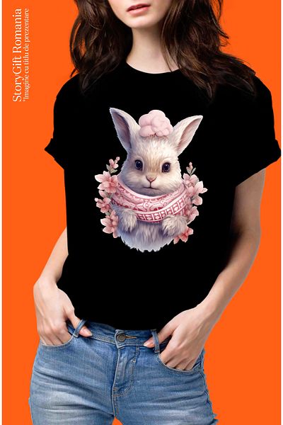 StoryGift Romania Tricou Femei Cu Un Iepuras Alb Cu Fular, Ilustratie, Frig, Floricele, Roz, Iarna Blk_l