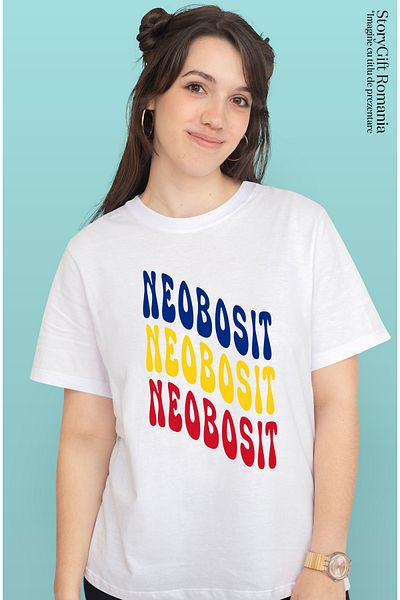 StoryGift Romania Tricou Femei Cuvantul Neobosit, In Culorile Steagului Romaniei, Rosu, Galben, Al Wht_l