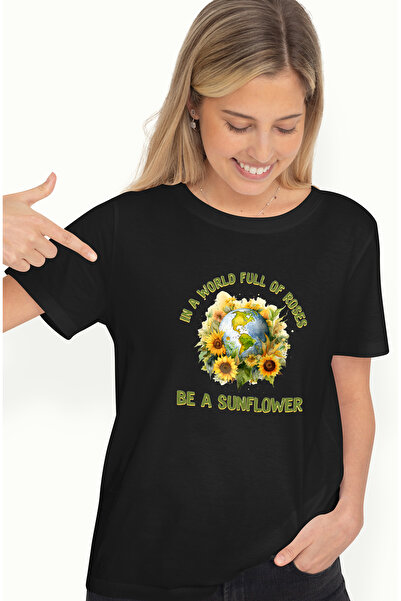 StoryGift Romania Tricou Femei Cu Mesajul "in A World Full Of Roses, Be A Sun...