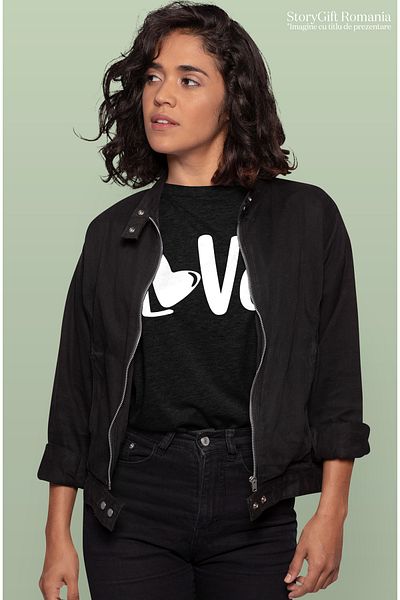 StoryGift Romania Tricou Femei Pentru Persoanele Indragostite Cu Textul "love" - Valentine's Day Blk_l