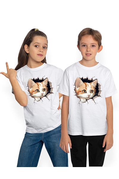 StoryGift Romania Tricou Copii Cu O Pisicuta Surprinsa Care Scoate Capul Printr-o Gaura In Perete, Ilustrati