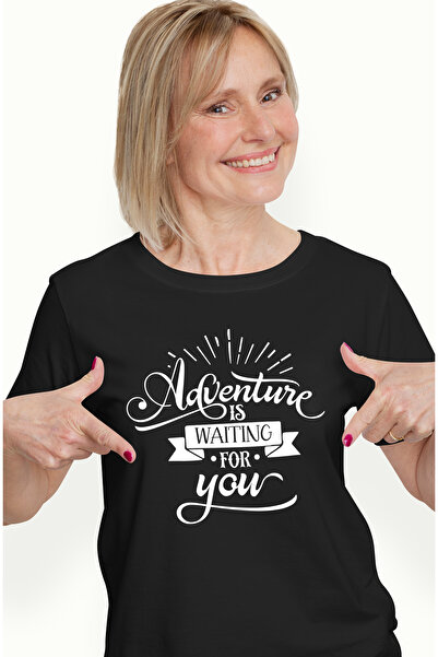 StoryGift Romania Tricou Femei cu textul in engleza "Adventure is waiting for...
