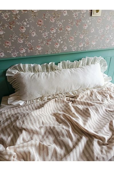 Kubrahobi Frilly Padded Long Pillow Ecru Color