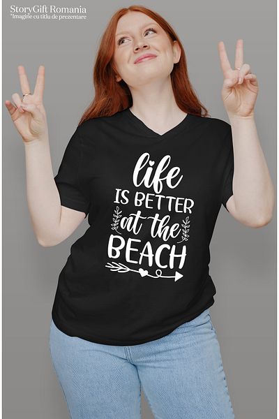 StoryGift Romania Tricou Femei cu mesajul "Life is better at the beach" - viata e mai buna pe plaj BLK_L