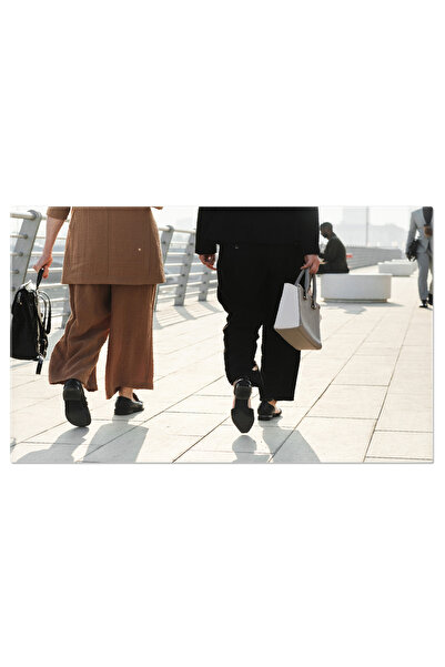 StoryGift Romania Tablou Canvas - Oameni De Afaceri In Miscare: Succes In Urb...