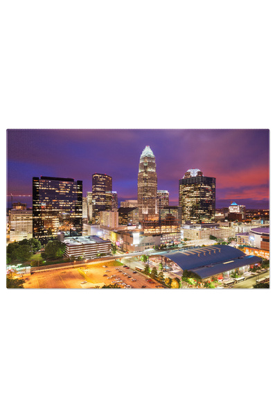 StoryGift Romania Tablou Canvas: Metropola Vibranta, Cu Zgarnie-nori Si Apartamente, Reflectand Stilul Urban Sudi