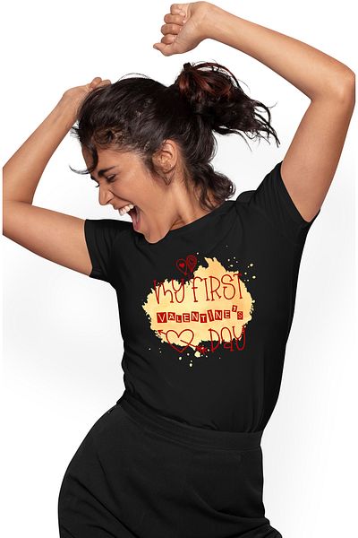 StoryGift Romania Tricou Femei cu mesajul "My first Valentine's Day", inima, sageata, galben, prim BLK_M