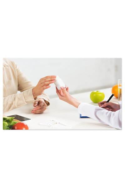 StoryGift Romania Tablou Canvas Cu Nutritionist Si Alimente Sanatoase - Dieta, Educatie, Fructe