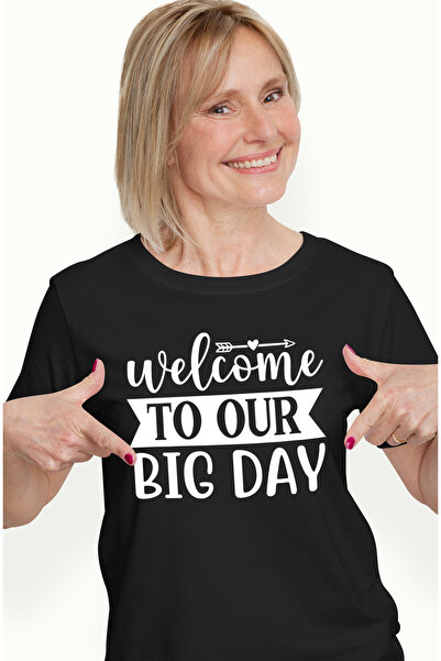 StoryGift Romania Tricou Femei cu mesaj de bun-venit la un eveniment importan...