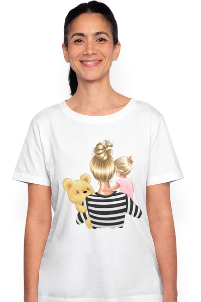 StoryGift Romania Tricou Femei cu o mama care isi tine fetita in brate, ilust...