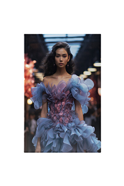 StoryGift Romania Tablou Canvas: Adolescenta Stilata Frumusetea Fetei In Roch...