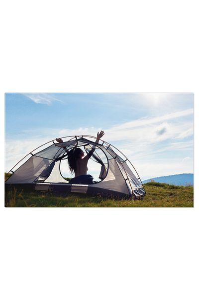 StoryGift Romania Tablou Canvas: Camping Sub Stele - Aventura De Pe Munte, Fata Fericita Topless