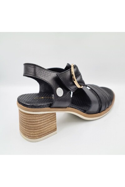 Mammamia D25Ys-2605 Black Genuine Leather Thick Heeled (6cm) Women's Sandals