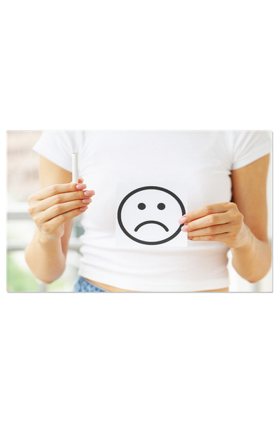 StoryGift Romania Tablou Canvas Femeie Tanara Cu O Tzigara, Simbol, Maini, Fe...