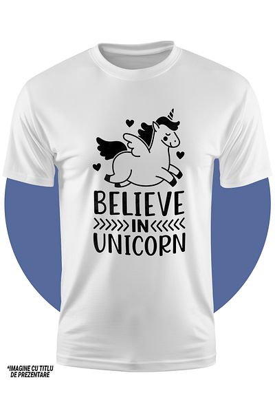 StoryGift Romania Tricou Copii Cu Un Unicorn Si Inimioare Cu Mesajul Care Te Indeamna Sa Crezi In Unicorni 1