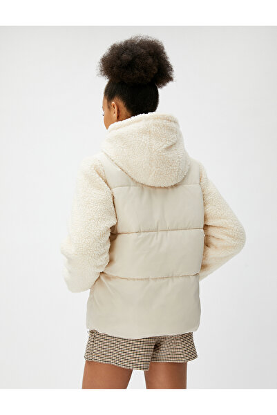 Koton Jachetă pufă scurtă cu aspect de piele, cu glugă cu detaliu