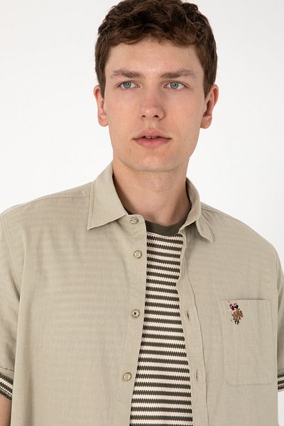 U.S. Polo Assn. Ανδρικό κοντομάνικο πουκάμισο χακί 50297896-VR027