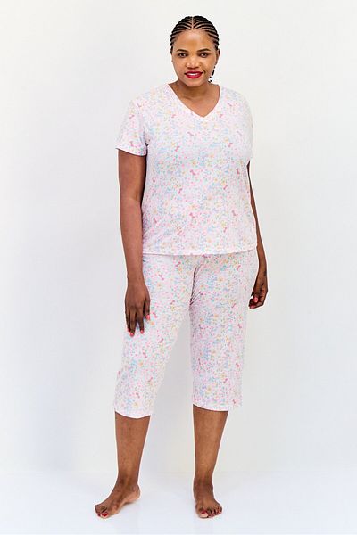 Celestial Dreams Women 2 Pieces Plus Size Floral Print Top And Pajama Set, Multicolor