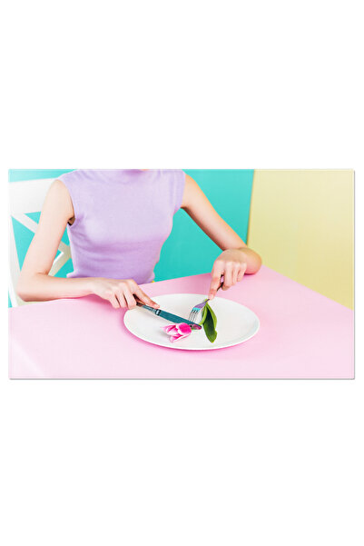 StoryGift Romania Tablou Canvas Eleganta Si Dieta Tanara Cu Trandafir Roz In Mancare, Reflectand Eleganta Si Stil