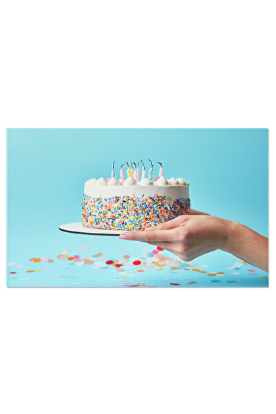 StoryGift Romania Tablou Canvas Femeie Tinand O Torta De Ziua De Nastere Cu L...