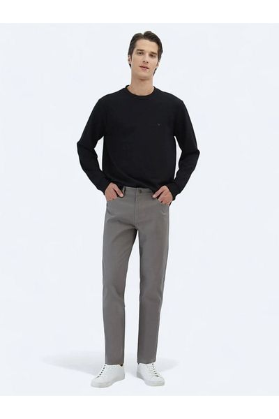 Kip Hanorac negru cu gât crew