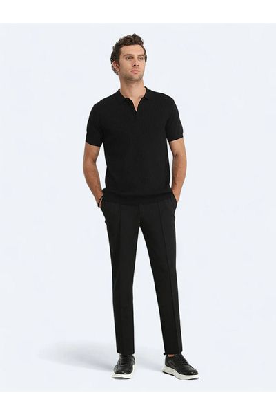 Kip Tricotaj jacquard cu gât polo negru