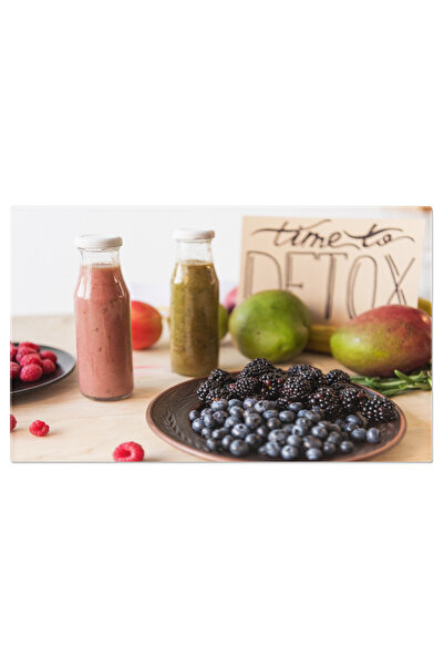 StoryGift Romania Tablou Canvas Vedere Detaliata A Bauturilor Detox Si A Alimentelor Sanatoase Pe O Masa, Insotit