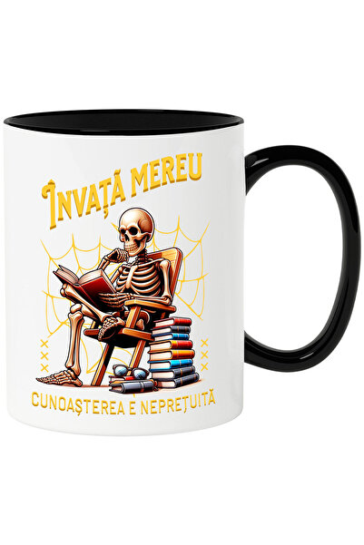 StoryGift Romania Cana Cu Schelete Pe Fotoliu Cu Carte Citind, Teanc De Carti Text Invata Mereu Cu, Cu ,stg