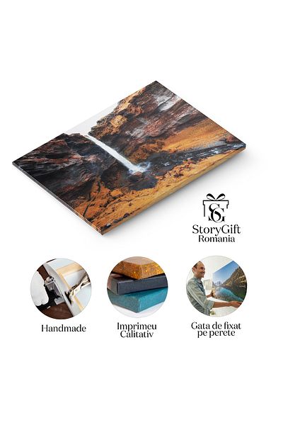 StoryGift Romania Tablou Canvas: Peisaj Usor In Insula Islanda - Peisaj, Campie, Iarna, Iarba Verde