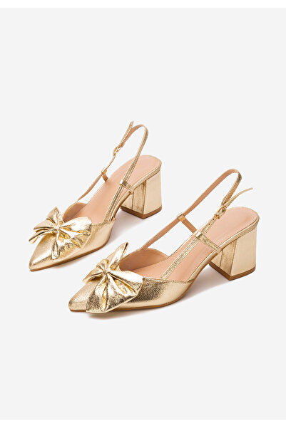 B T Shoes Latosha gold slingback shoes