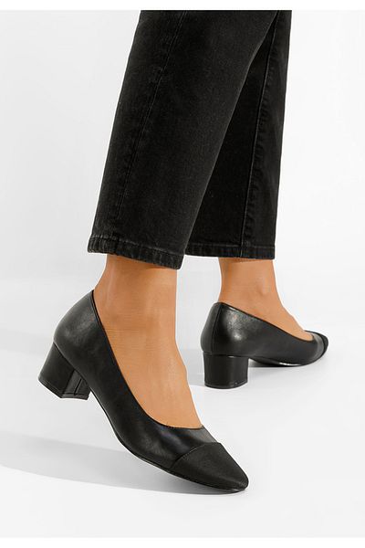 B T Shoes Pantofi Cu Toc Mic Coram Negri