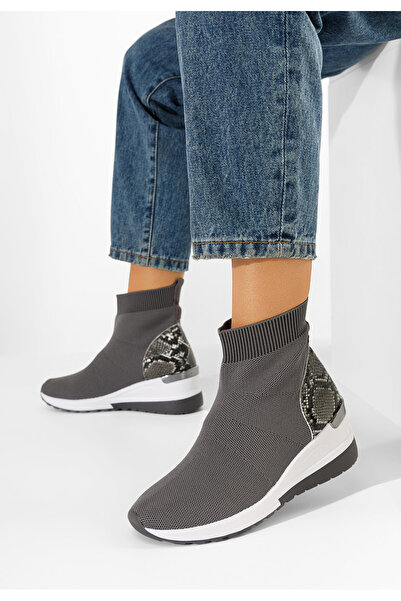 B T Shoes Šedé ponožkové tenisky Pieve