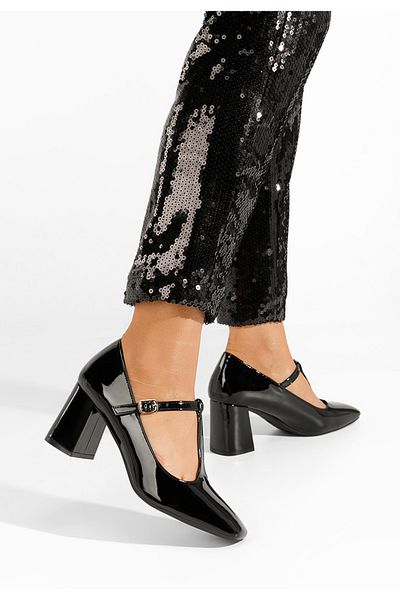 B T Shoes Mevana Black Chunky Heel Shoes